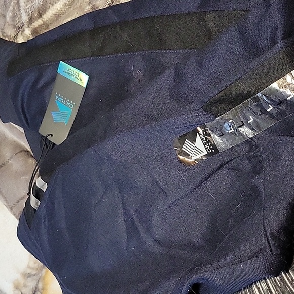 New with tags size large Cultura Sweats - Picture 2 of 2